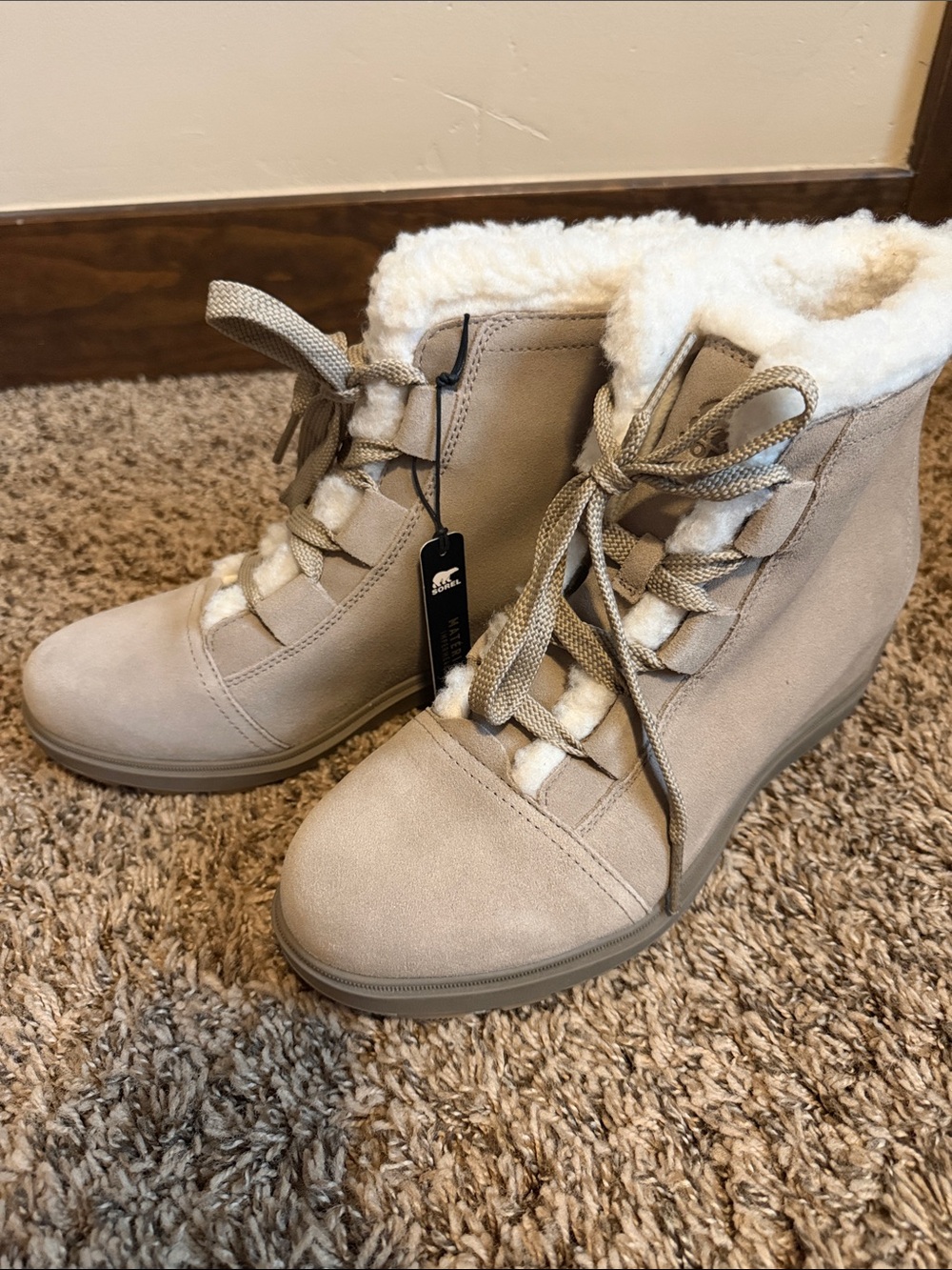 SOREL-Evie II Cozy Booty, Size 11 - Picture 6 of 10